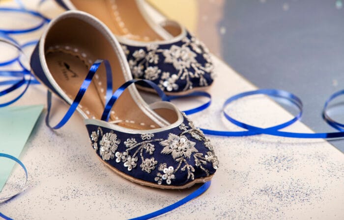 2262 Blue khussa for her - Image 2