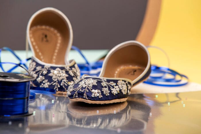 2262 Blue khussa for her - Image 3