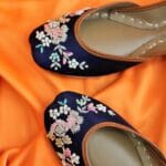 SE-02 Dark Blue khussa for her