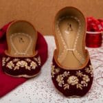 Maroon velvet embroidered khussa - SE-28