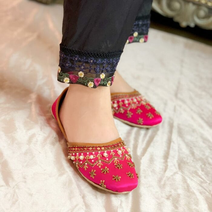 Pink Nawabi Khussa
