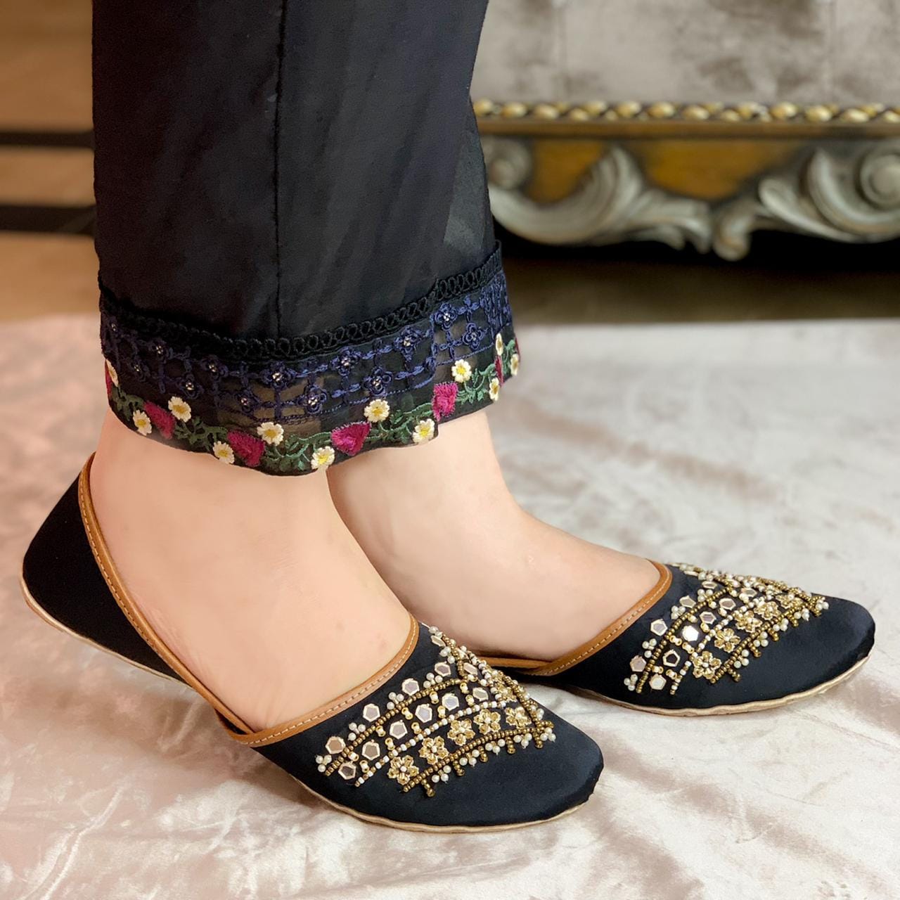 Black Khussa Black Khussa