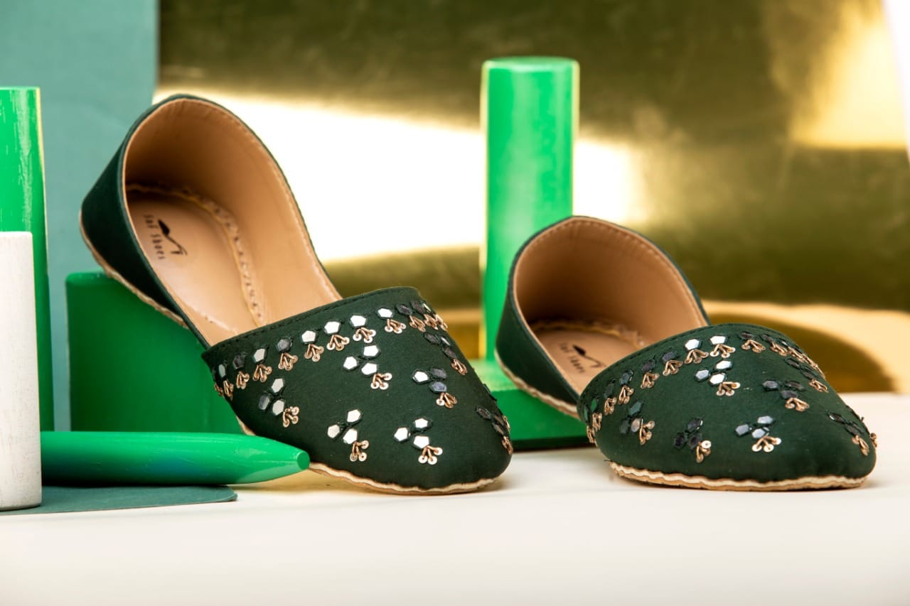 WhatsApp-Image-2022-08-31-at-6.23.33-PM.jpeg NW-902 Green Khussa For Her - Image 1