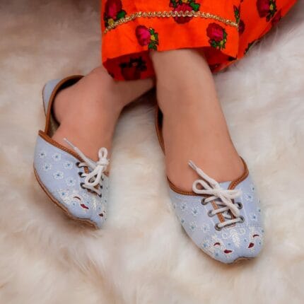 Laceups L BLUE Khussa For Her