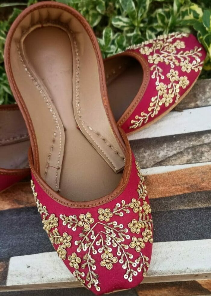 Starlight Maroon Embellished Khussa AM-01 - Image 2