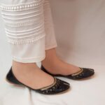 Black Khussa For Her-109