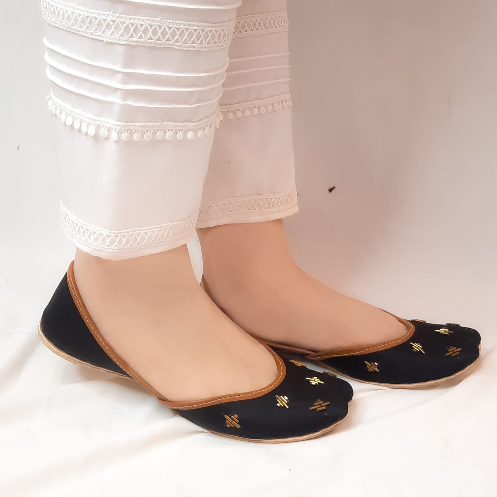 WhatsApp Image 2023-01-16 at 11.32.48 AM Black Khussa For Her-2170 - Image 1