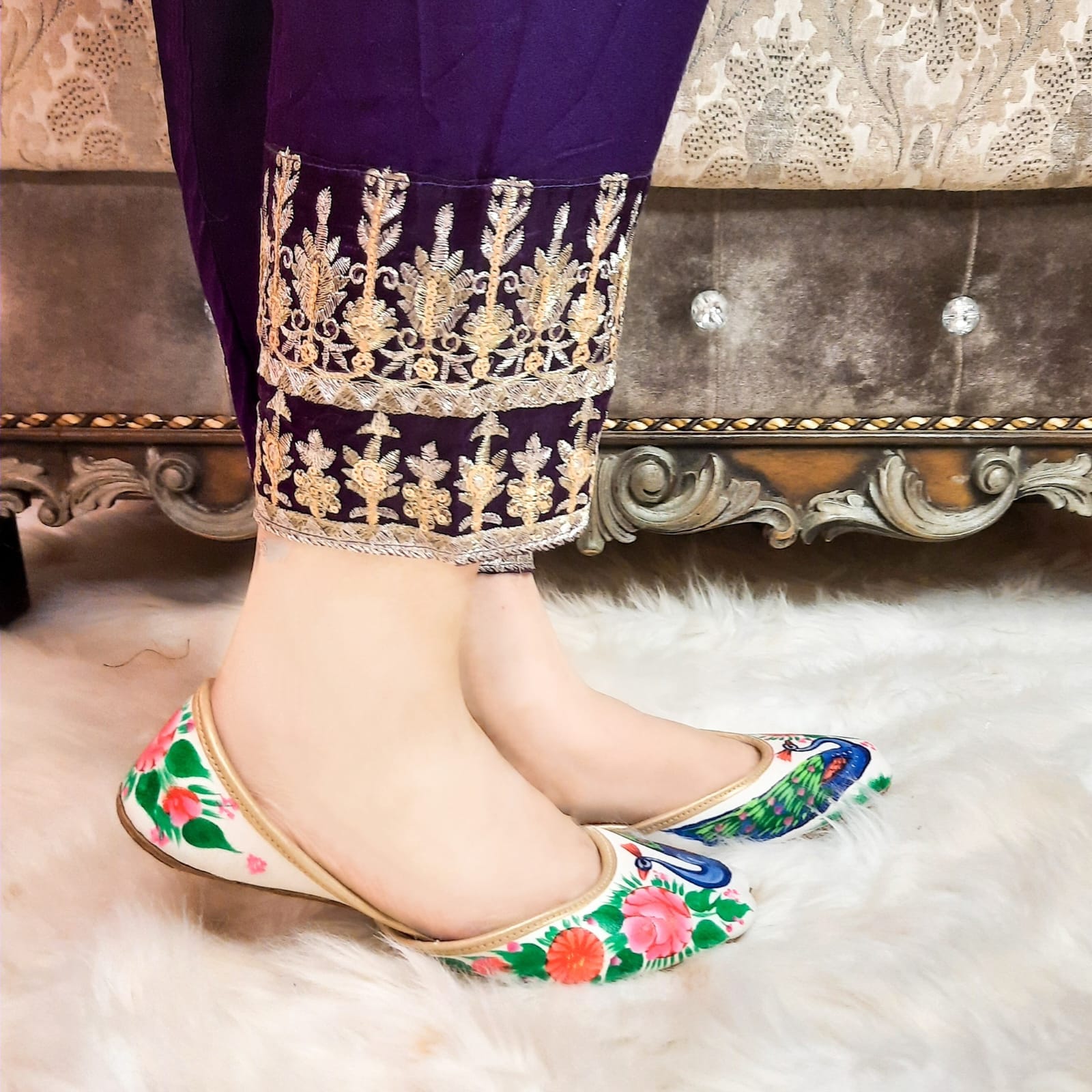 WhatsApp Image 2023-02-06 at 2.30.43 PM (3) White Hand Painted Khussa-2305 - Image 1