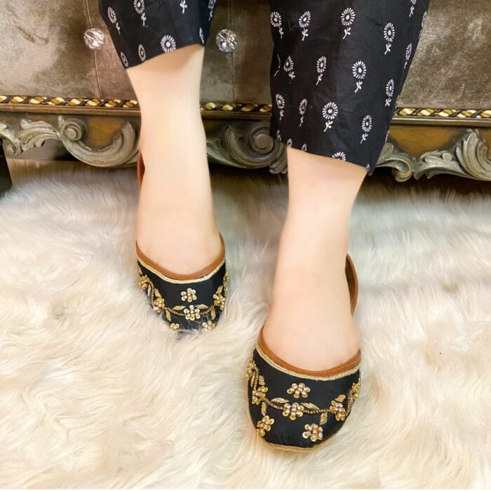 Black Khussa For Her-2220 - Image 4