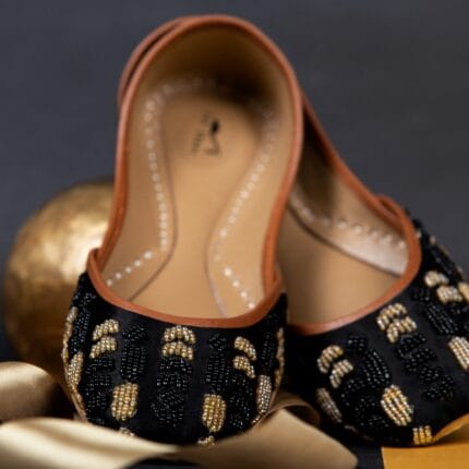 Black Khussa For Her