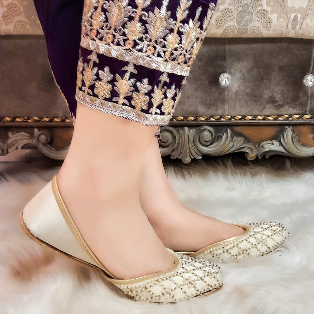 WhatsApp Image 2023-02-09 at 2.14.28 PM Off-white pearls embroidered khussa - Image 1