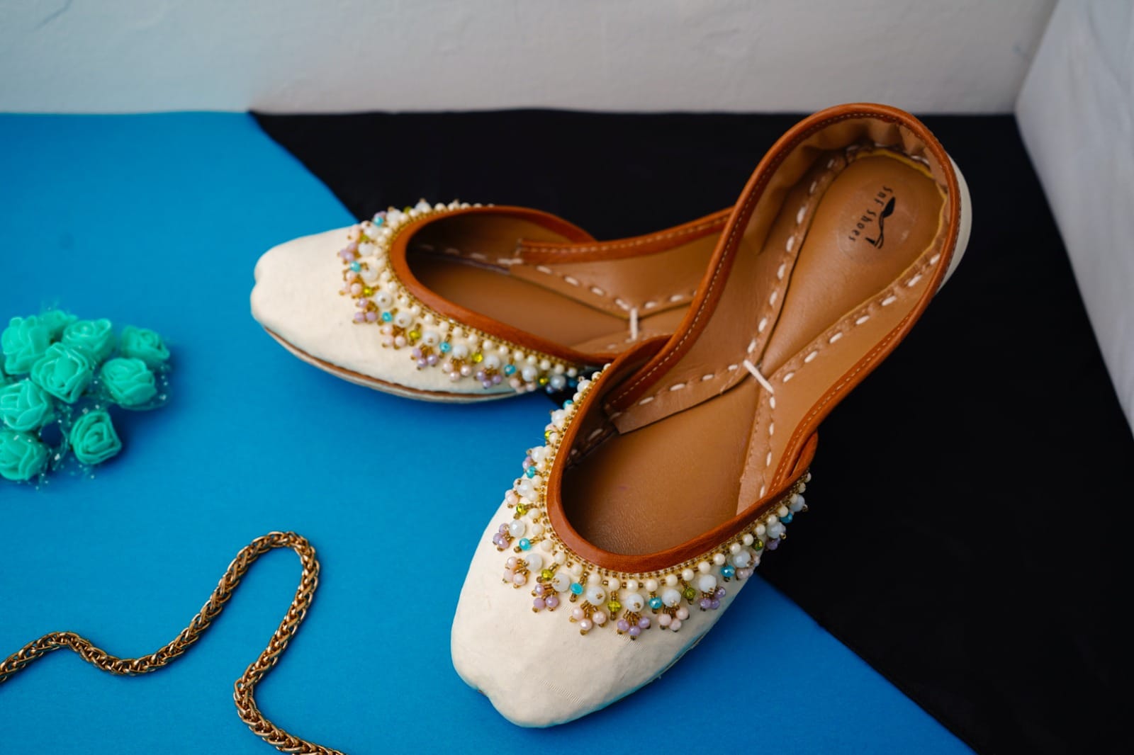 WhatsApp Image 2023-03-22 at 2.25.24 PM 2325 White - Image 1