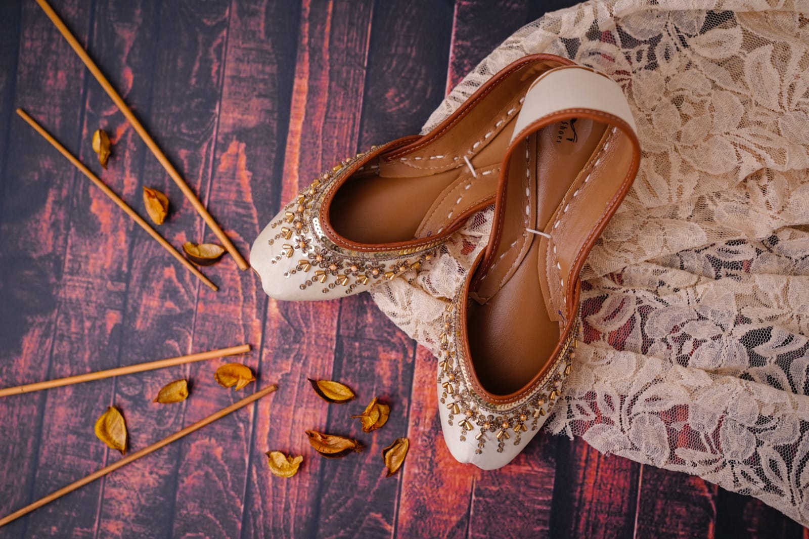 WhatsApp Image 2023-03-22 at 2.27.04 PM (1) 2331 off White - Image 1