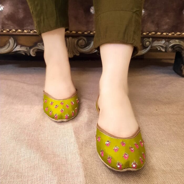 Mehndi Khussa For Her-2340 - Image 2