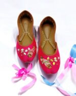 Pink embroidered khussa