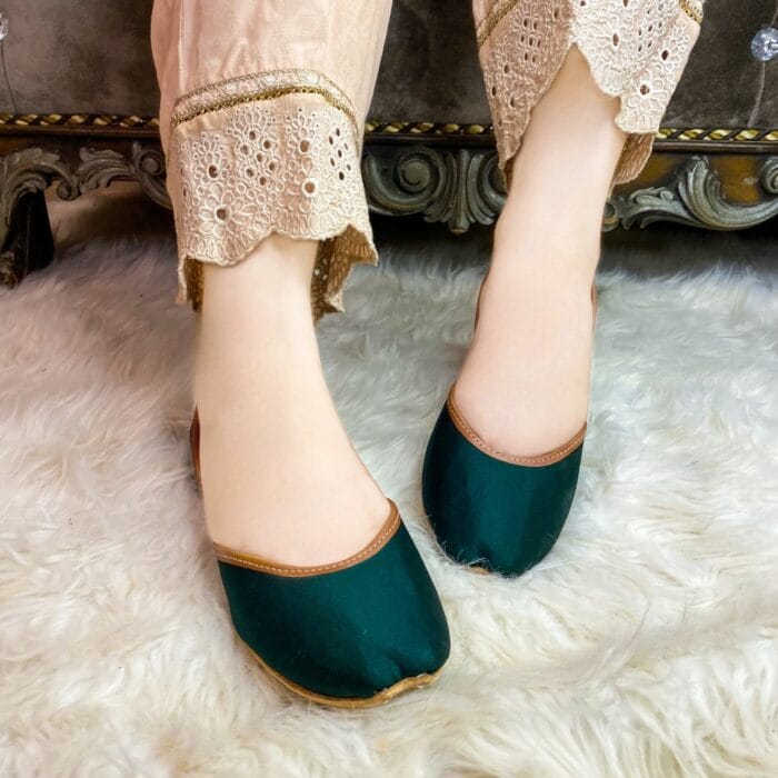 Green khussa for Her-2361 - Image 2