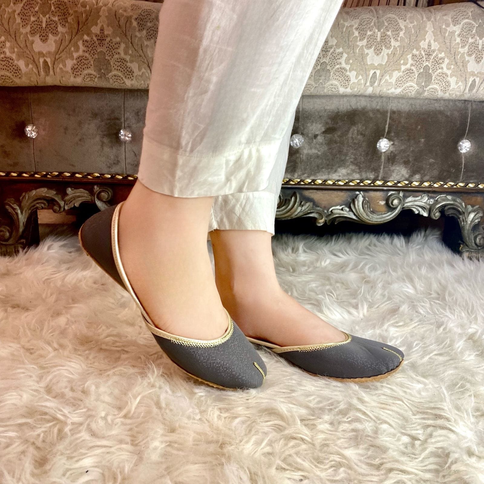 WhatsApp Image 2023-08-23 at 1.32.51 PM (1) Classic Comfort Khussa - Grey 2003 - Image 1