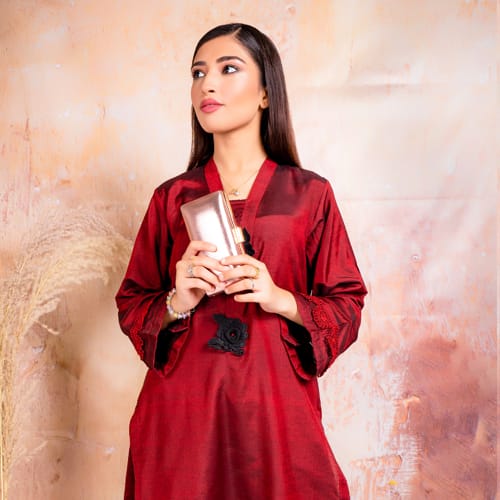 4 Crimson Elegance (Sold Out) - Image 1