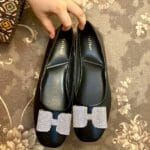 Black Pumps With Silver Shining Bow-628