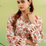 Cream Blush-Stitched 2 Pcs Suit(Sold Out)