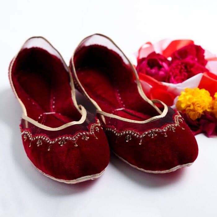 Beautiful Maroon Net Khussa - 2368 - Image 3