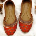 Rust embroidered khussa