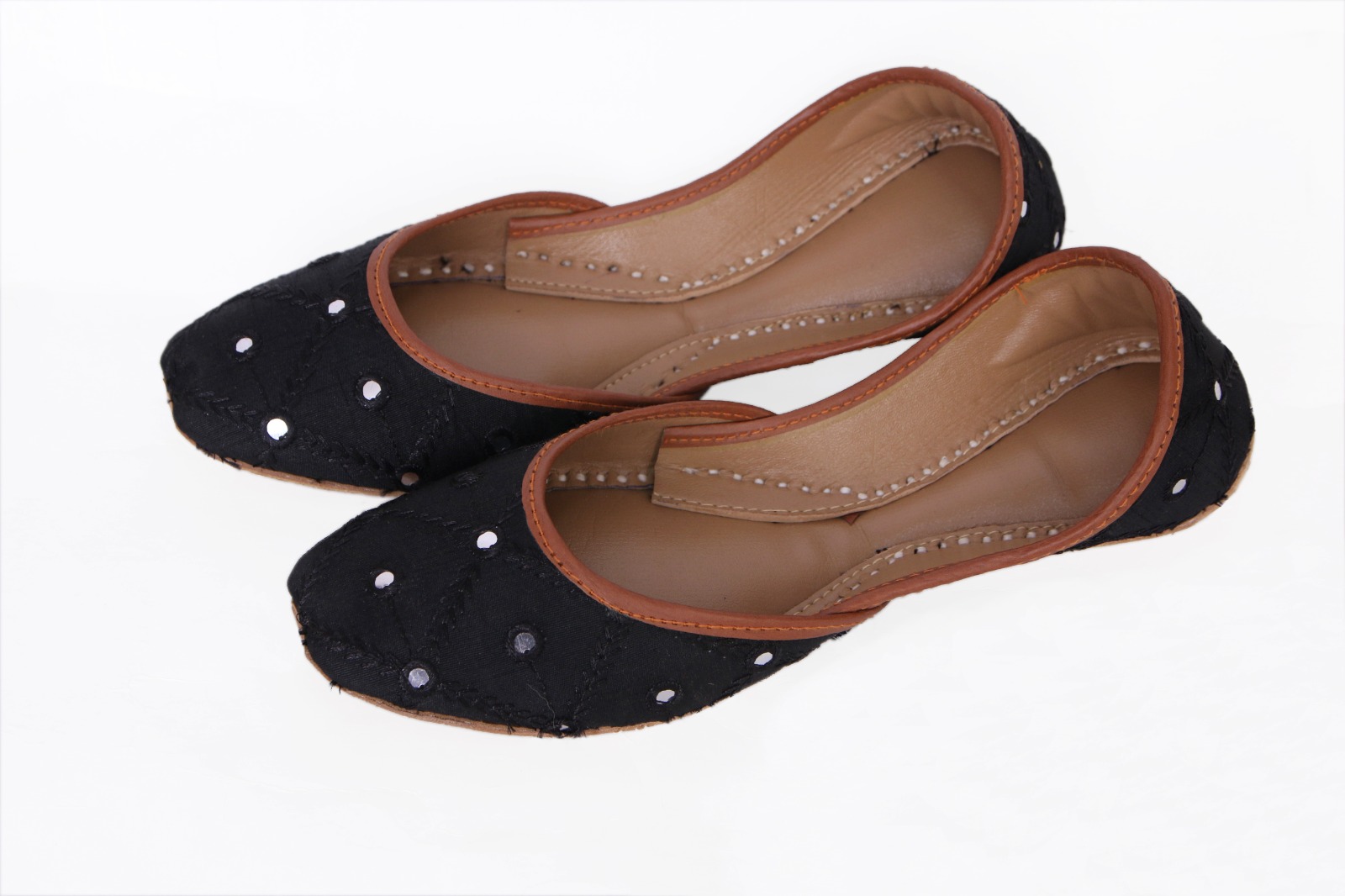 black mirror khussa black mirror khussa