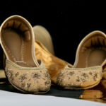 Gold embroidered khussa