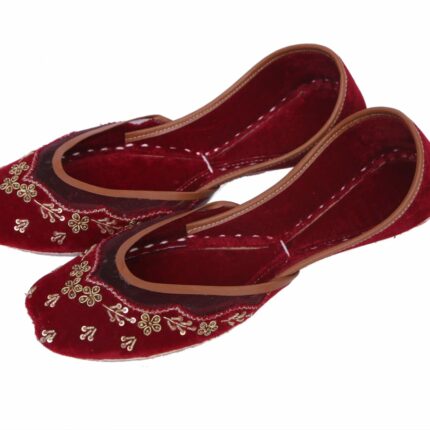 velvet khussa for her