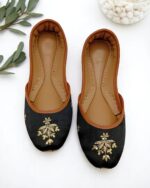 Black Khussa With Golden Bunch-2382