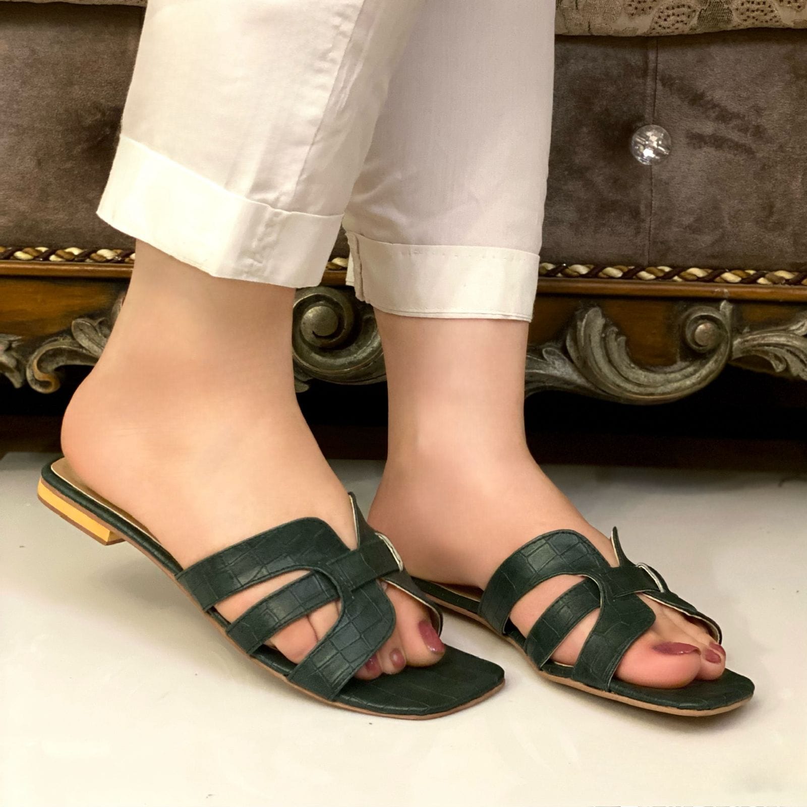 WhatsApp Image 2024-05-23 at 5.13.09 PM (1) Casual Green Slippers For Her-3342 - Image 1