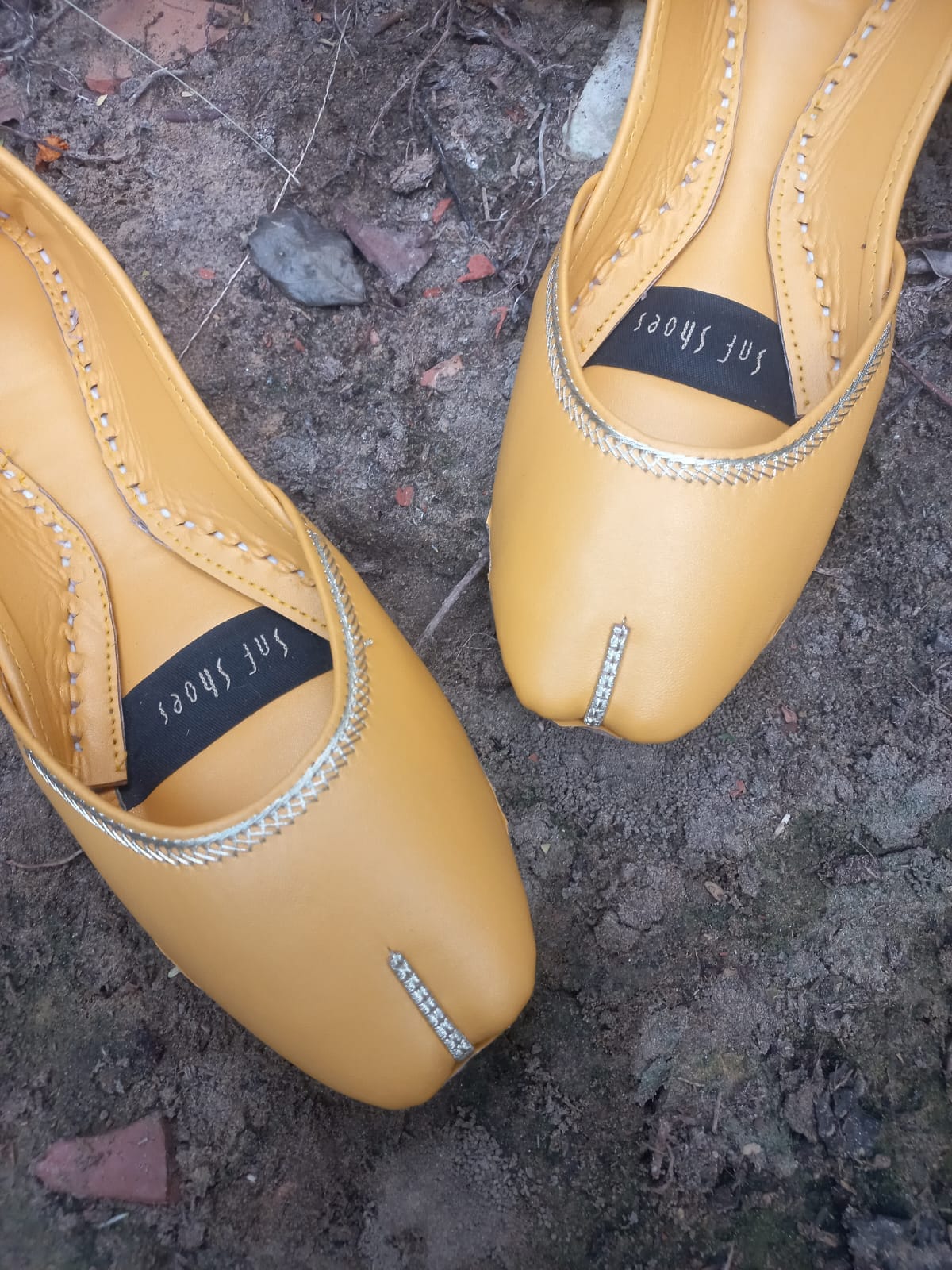 WhatsApp Image 2024-06-07 at 7.16.54 PM Casual Yellow Khussa For Her-2402 - Image 1