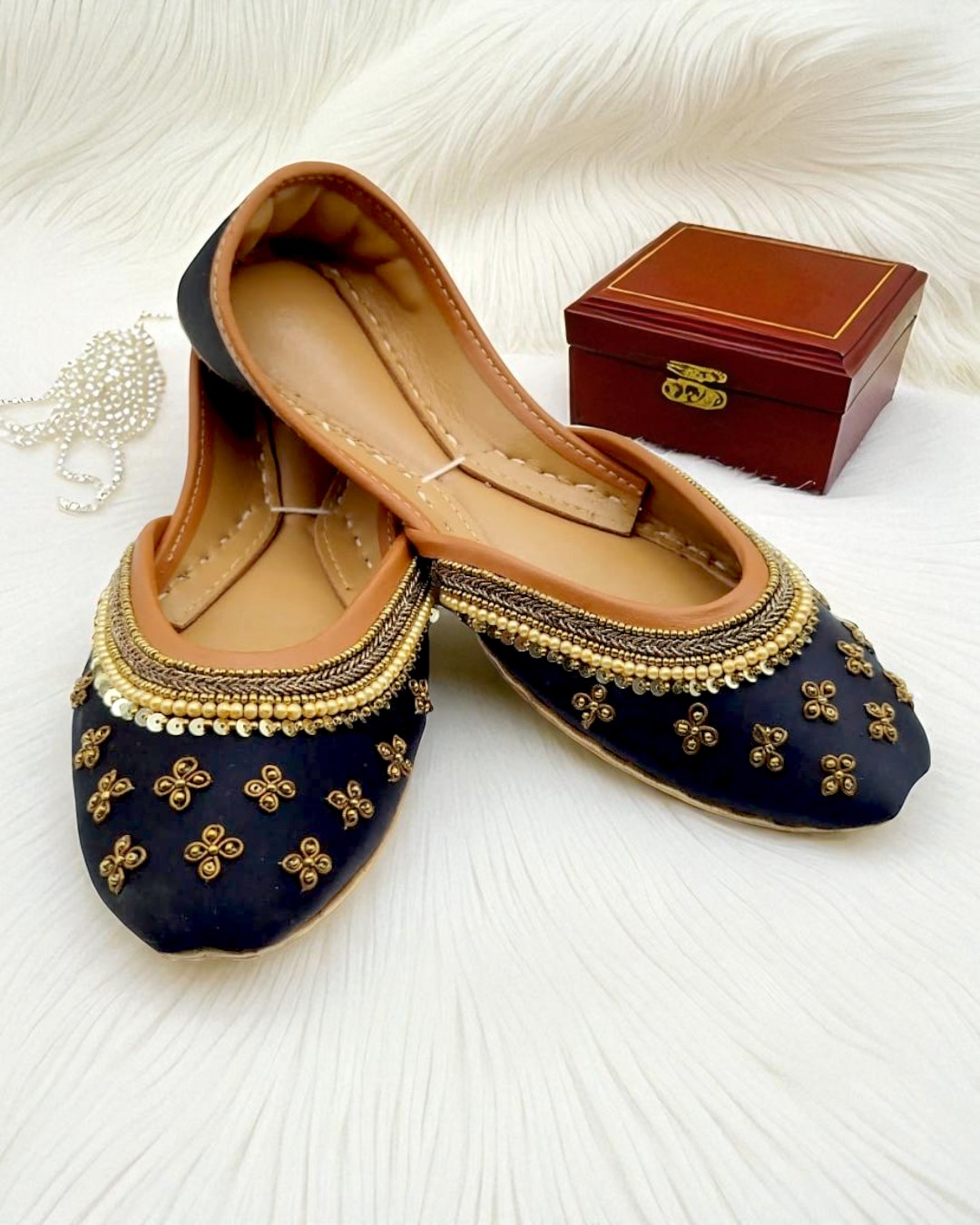 Black embroidered khussa by SNF Black embroidered khussa by SNF