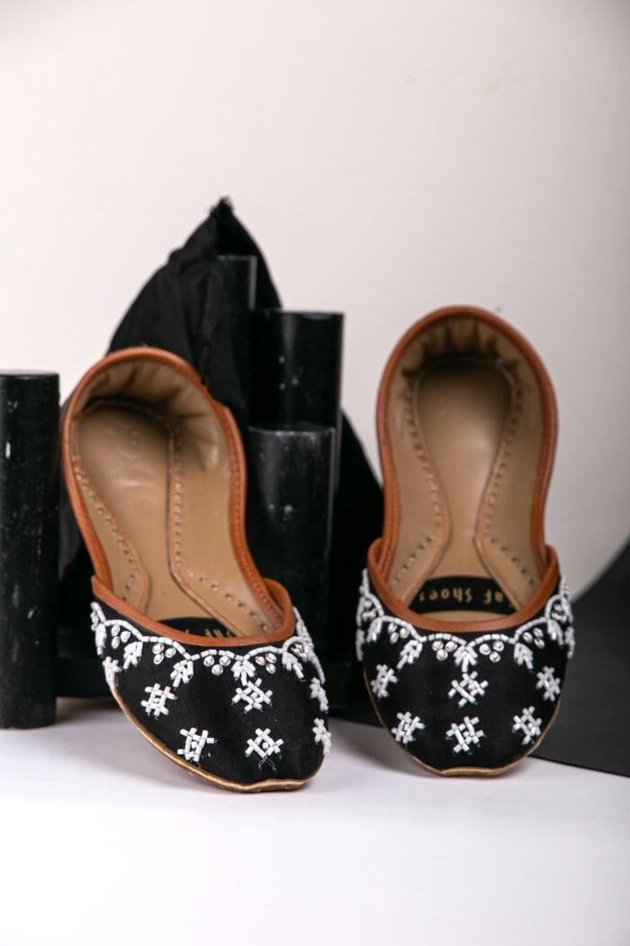 Black Khussa For Her