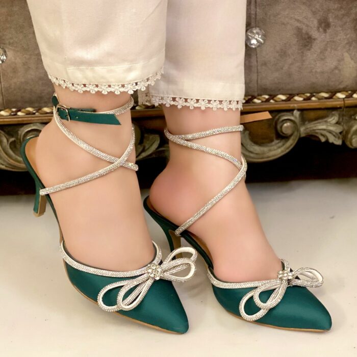 Green heels by SNF