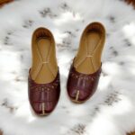 Brown cutwork Khussa