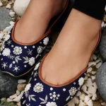 2259 Blue khussa fore her