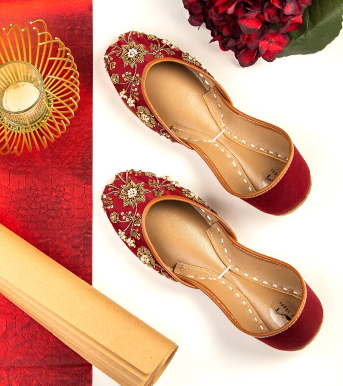 2262 Maroon khussa for her