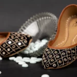 2226 Black khussa for her