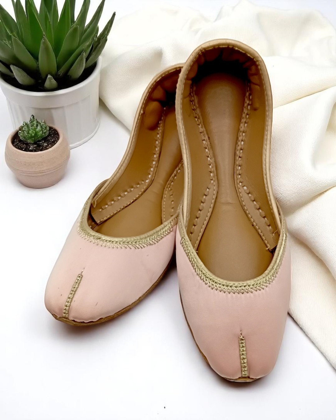 Casual L.Pink Khussa For Her Casual L.Pink Khussa For Her