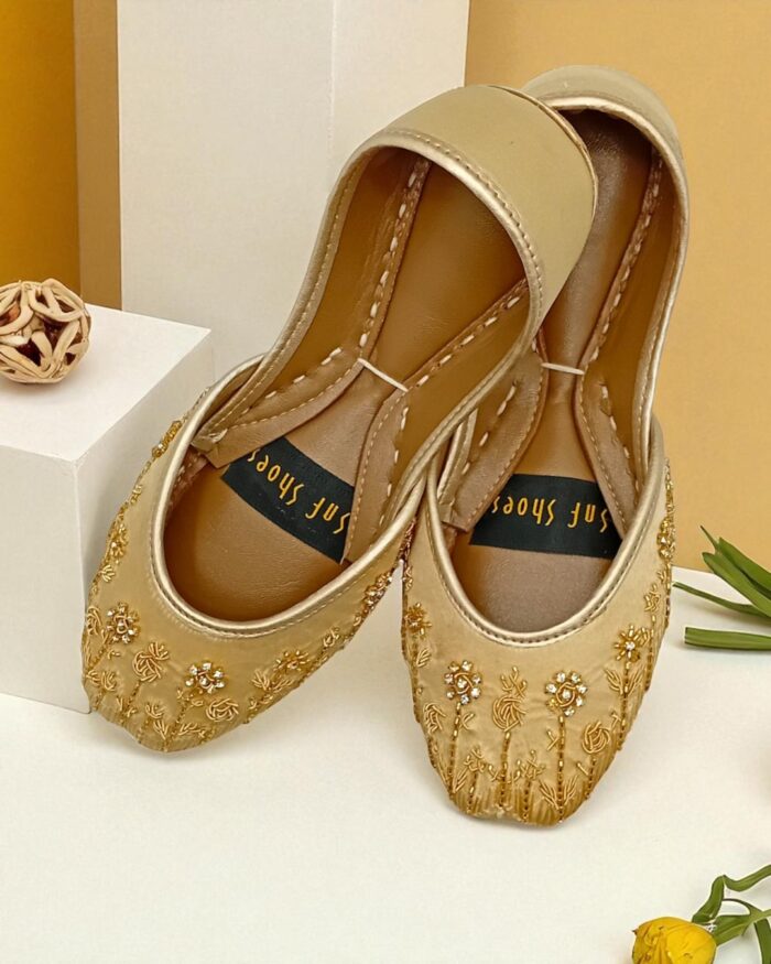 Golden khussa for her-2146