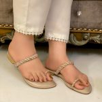 golden kolapuri flats for her