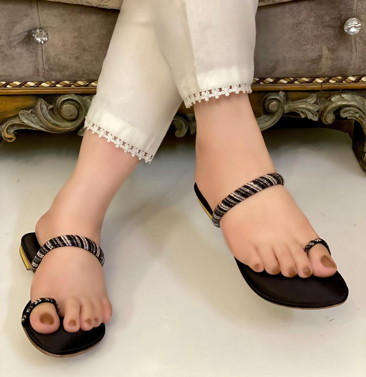 black kolapuri flats for her black kolapuri flats for her