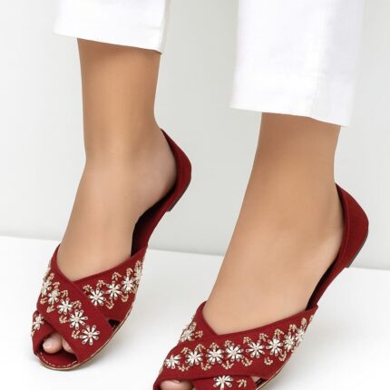 Peep Toes Embroidery Khussa In Maroon