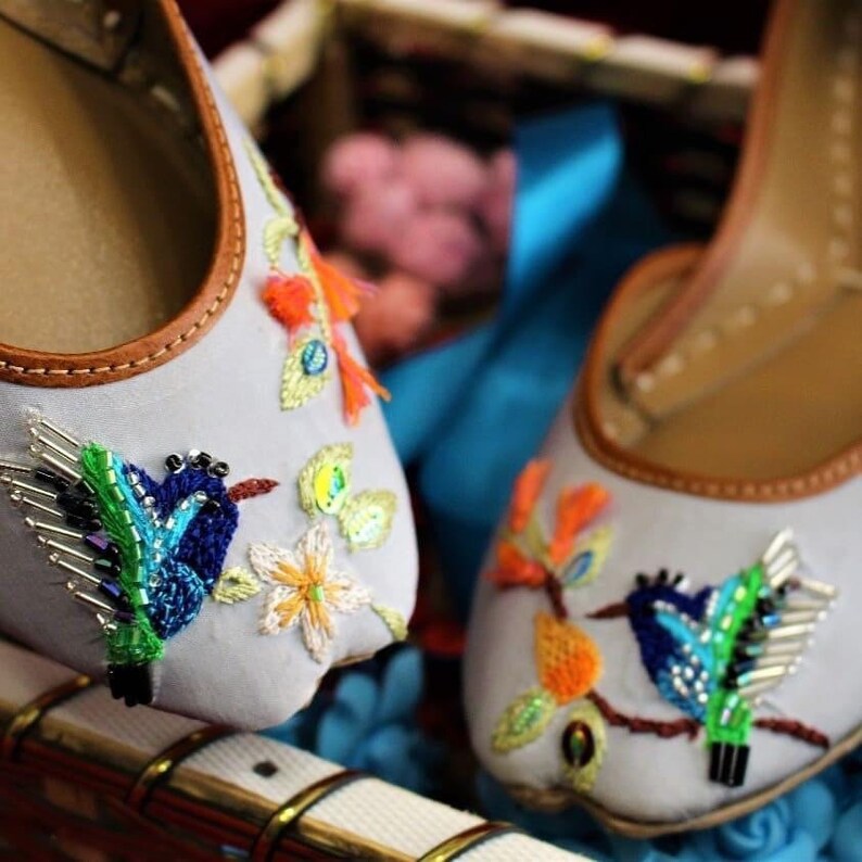 Saprrow Light Grey Khussa- Saprrow Light Grey Khussa-