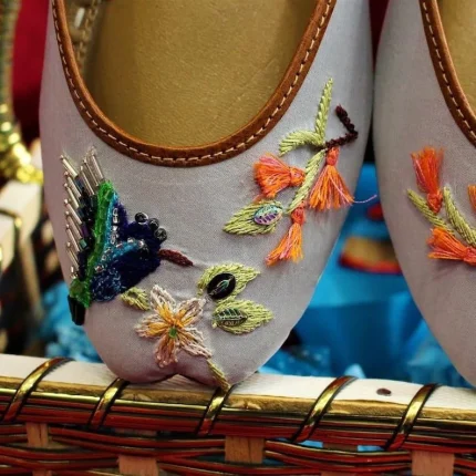 Saprrow Light Grey Khussa-