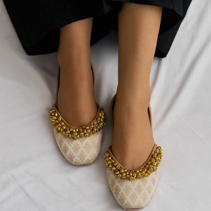 White Banarsi khussa with Golden Ghungroo For Her