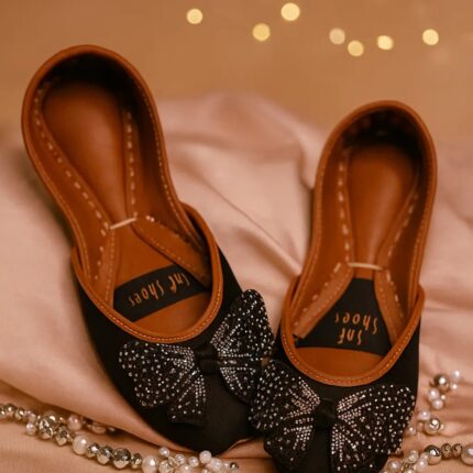 Black Khussa With Black Bow For Her