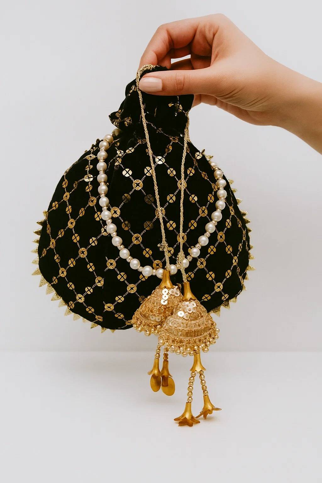 Black Sequence Potli For Her Black Sequence Potli For Her