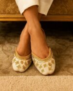 Off White Embroidered Khussa For her